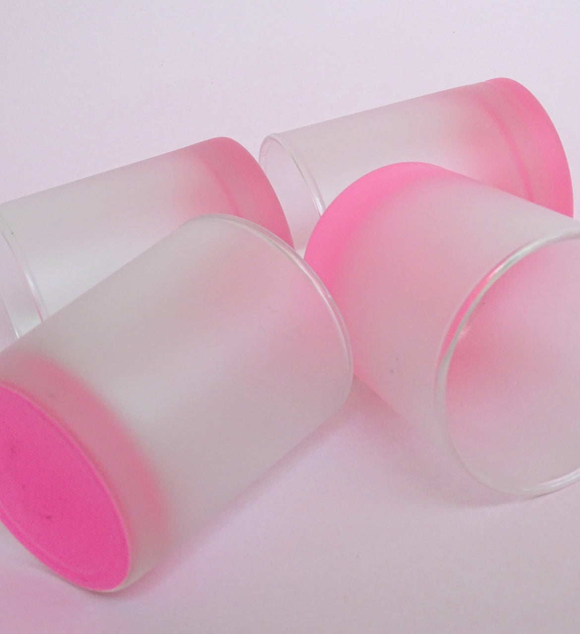 Frosted, vintage, set of 4 water glasses with pink details