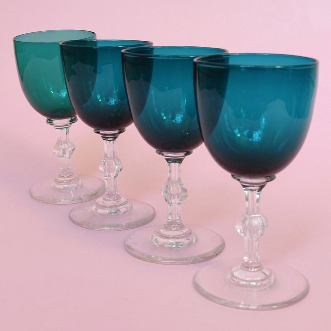 Classic 60s design, vintage, set of 4 crystal glasses for wine/dessert