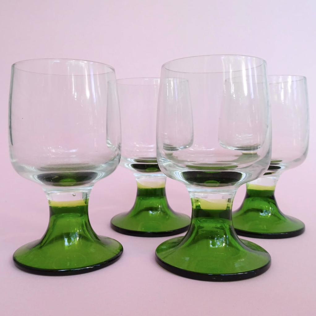 Vintage, set of 4 glasses with green stems for wine/water