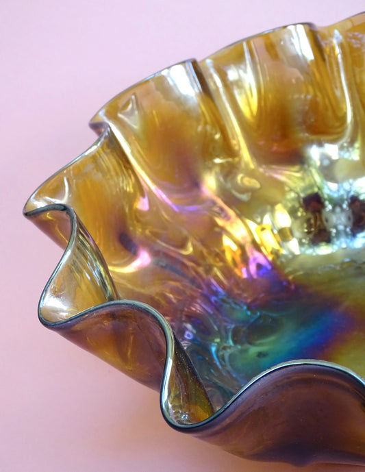 Glass, ruffle, handmade, vintage bowl