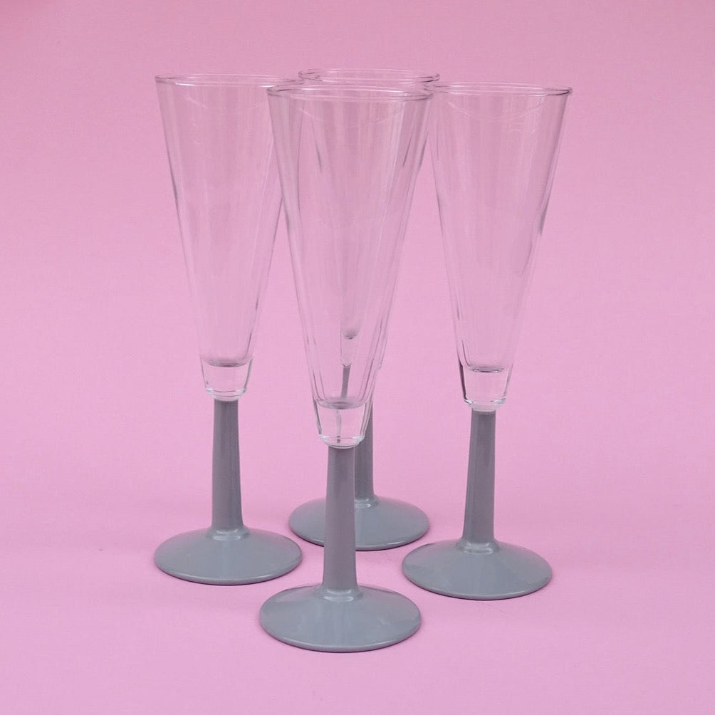 Vintage, set of 4 glasses with gray stems for wine/sparkling wine